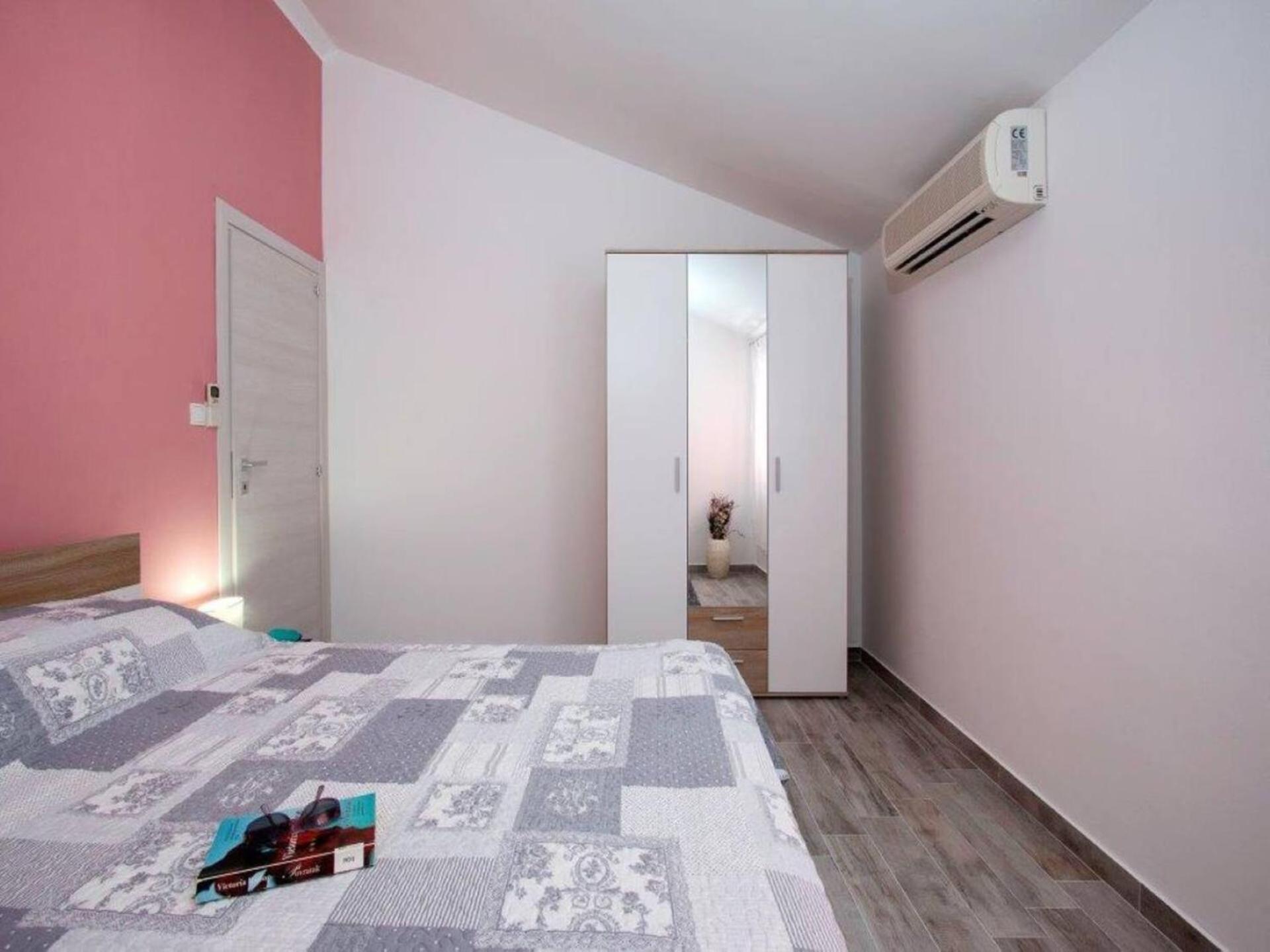 Pleasant Oriana Apartment Near The Sea-Pula Extérieur photo